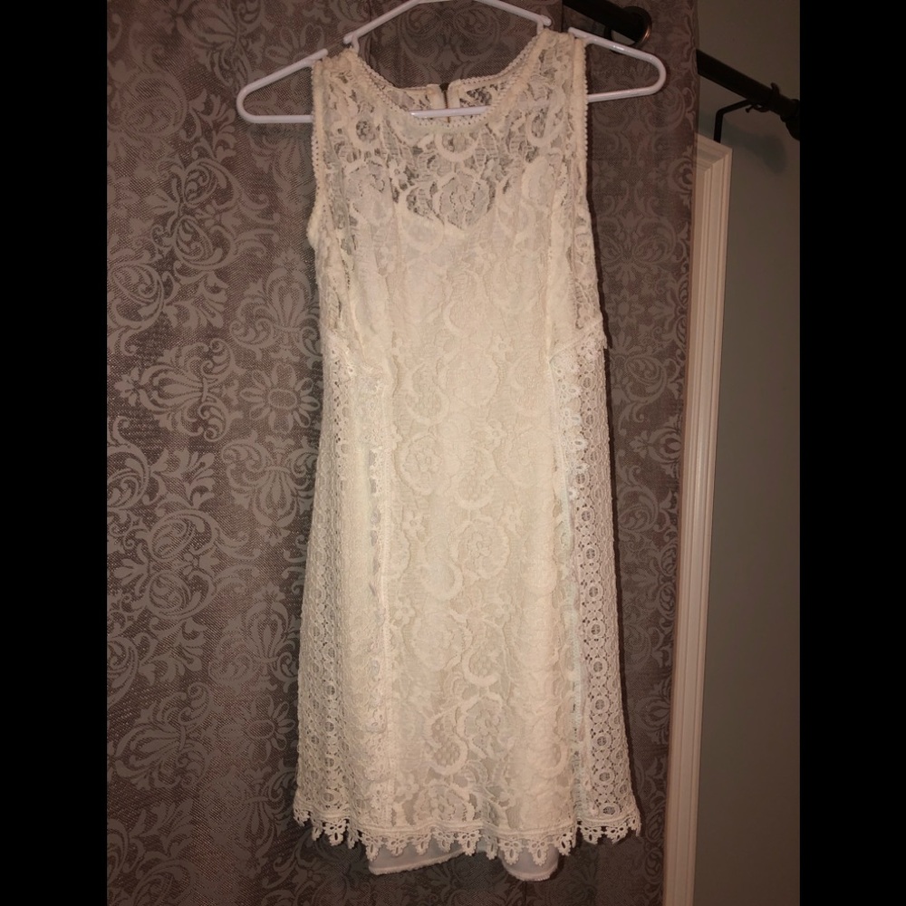 Off-white lace Dress